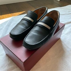Bally Loafer size 10.5 Black Pearce Bovine Printed
